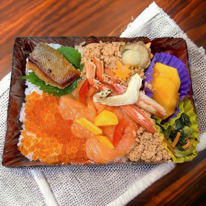 豪華海鮮弁当